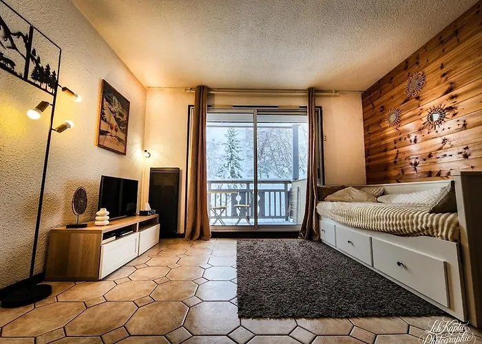 Pour 5 Personnes Avec Balcon Апартаменти *